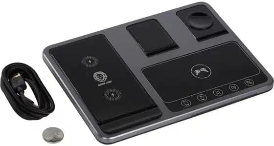 شارژر وایرلس گرین مدل GN4IN1WCSGY با توان ۱۵ وات و ۳ پورت USB Type C