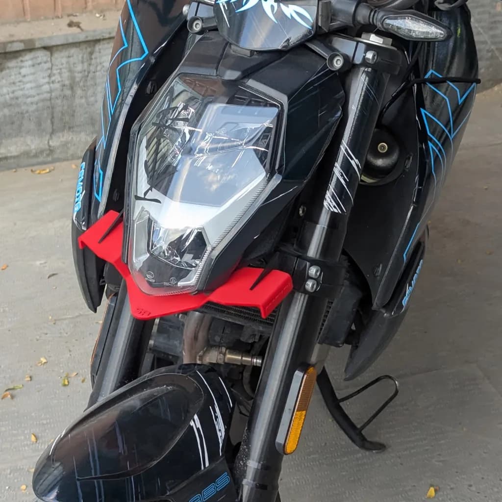 کایت زیر چراغ CF250NK قرمز — تصویر ۳