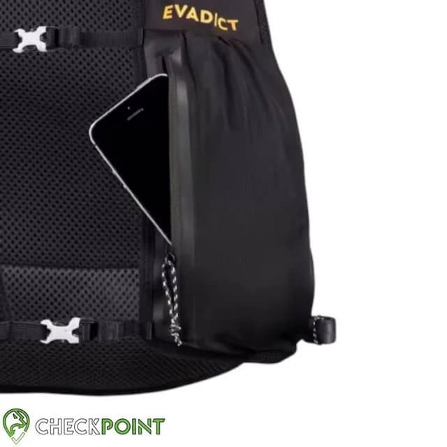کوله رانینگ KIPRUN 5L BLACK بدن کمل بک — تصویر ۳