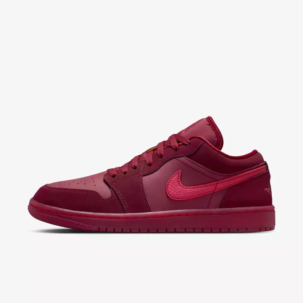 کفش کتونی زنانه نایک ایر جردن 1 لو Air Jordan 1 Low SE
