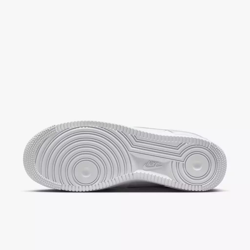 کفش نایک ایر فورس مردانه Nike Air Force 1 07 EasyOn — تصویر ۳