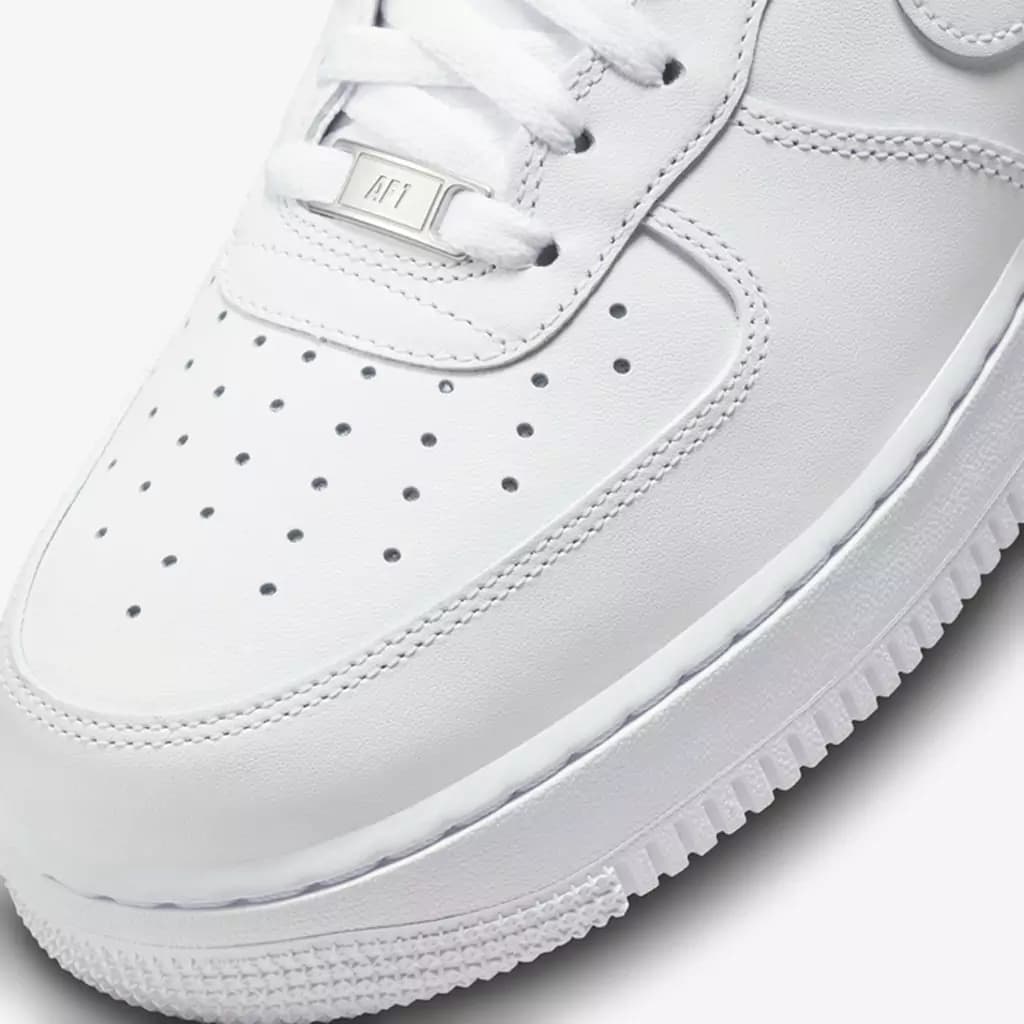 کفش نایک ایر فورس مردانه Nike Air Force 1 07 EasyOn — تصویر ۶