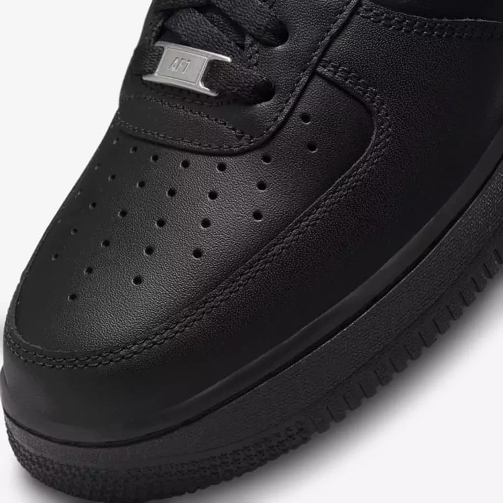 کفش نایک ایر فورس مردانه Nike Air Force 1 07 — تصویر ۴