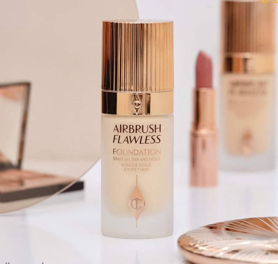 کرم پودر شارلوت تیلبری ایر براش فلاولس فول کاور مات | Charlotte Tilbury Airbrush Flawless Foundation