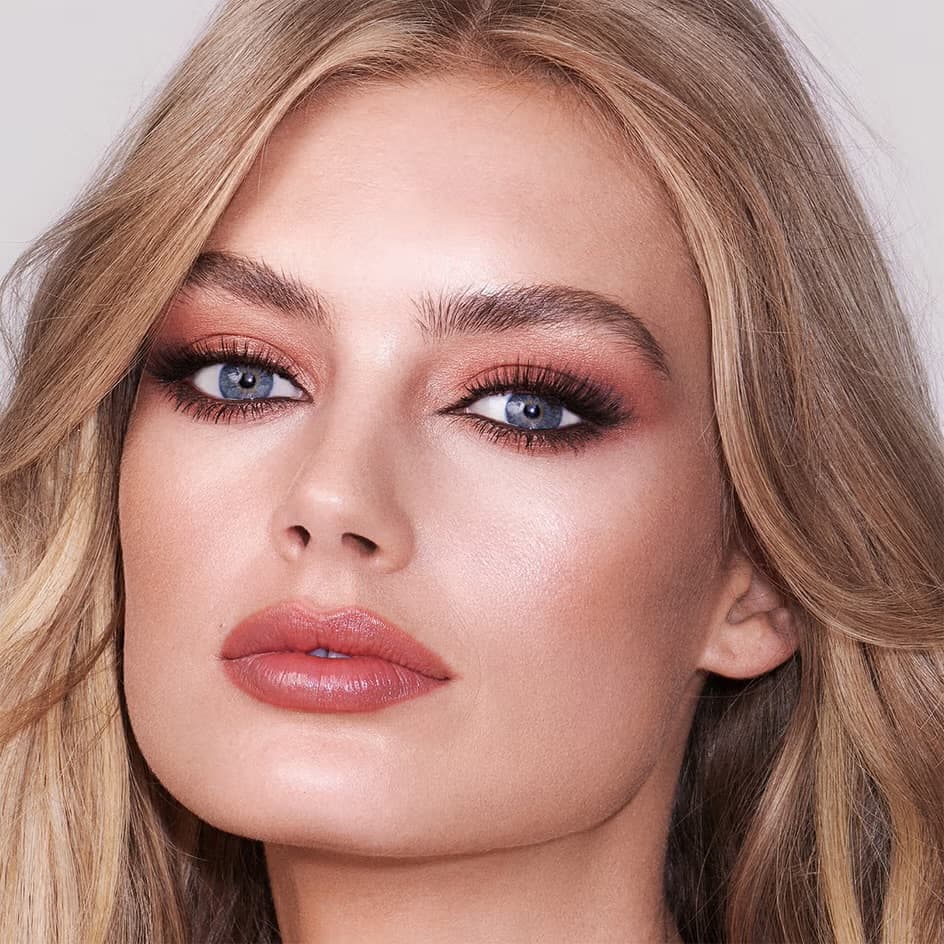 پالت سایه شارلوت تیلبری مدل Charlotte Darling Charlotte Tilbury Easy Eye Palette – Charlotte Darling — تصویر ۶