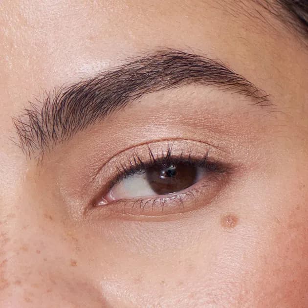 سایه چشم مایع با بافت کرم به پودر ایلیا Liquid Powder Eye Shadow Tint — تصویر ۵
