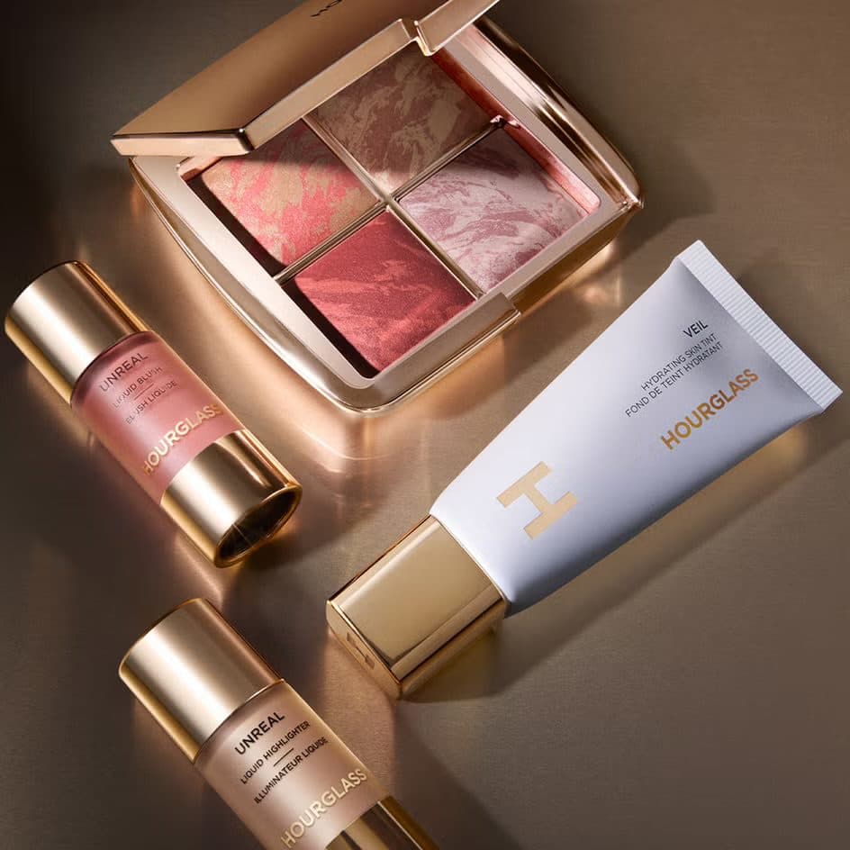 پالت صورت اورگلس مدل Ambient Lighting Edit – Flushed Edit | Hourglass Ambient Lighting Edit – Flushed Edit Face Palette — تصویر ۶