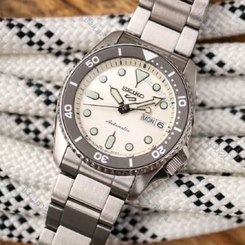 ساعت مردانه سیکو مدل SEIKO SRPK31K1 — تصویر ۷