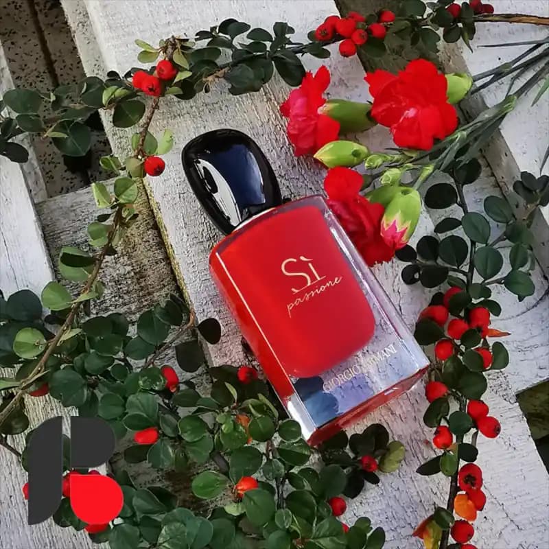 عطر ادکلن جورجیو آرمانی سی پشن — تصویر ۷