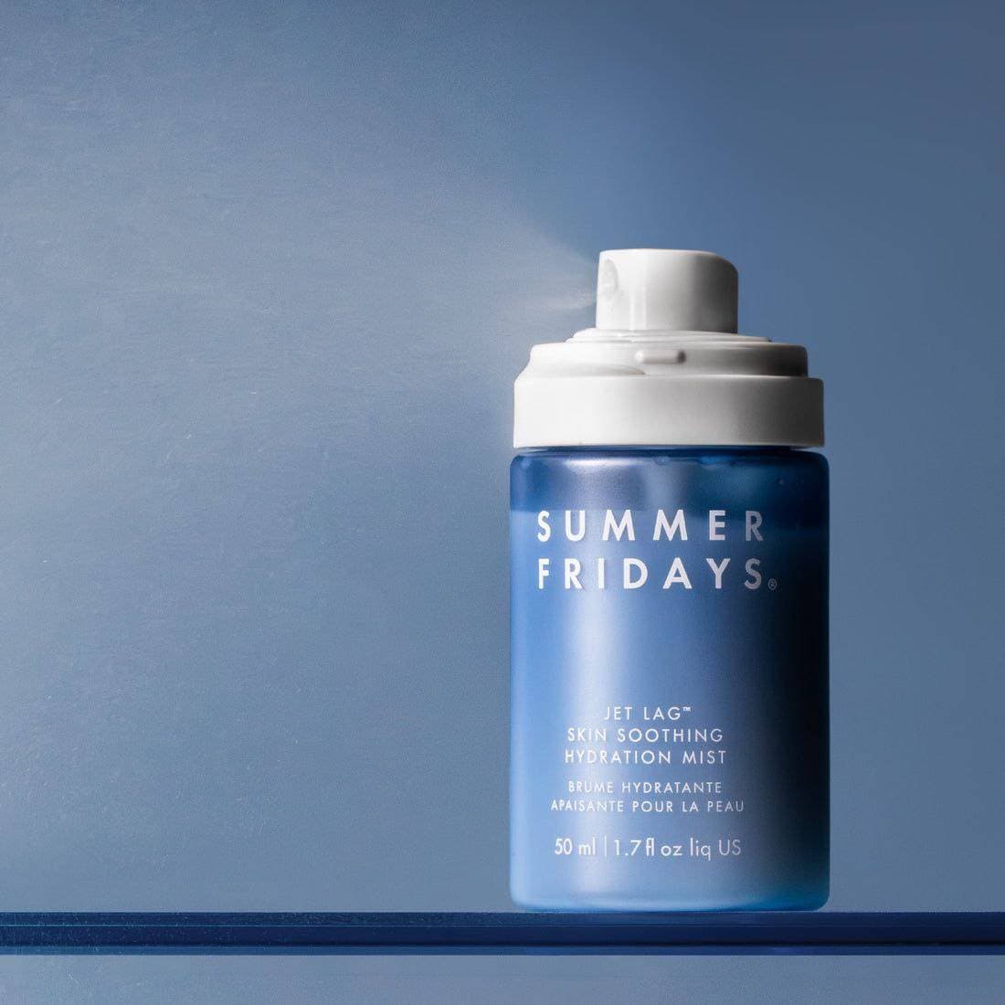 اسپری آبرسان و آرام‌بخش سامرفرایدی مدل جت لگ با جعبه SUMMER FRIDAYS JET LAG SKIN SOOTHING HYDRATION MIST