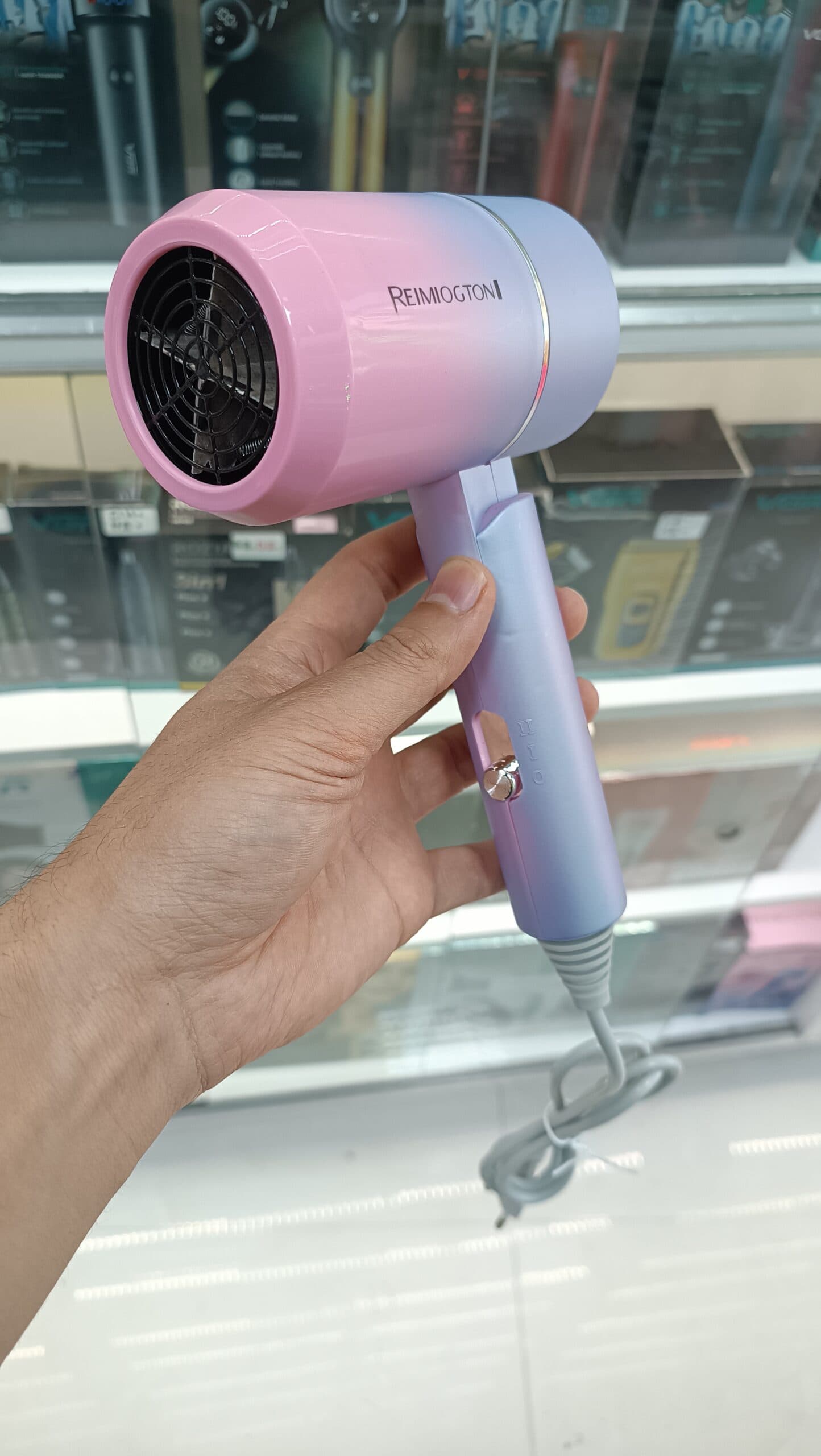 سشوار مسافرتی رمیگتون REMIOGTON RE-2068 — تصویر ۴