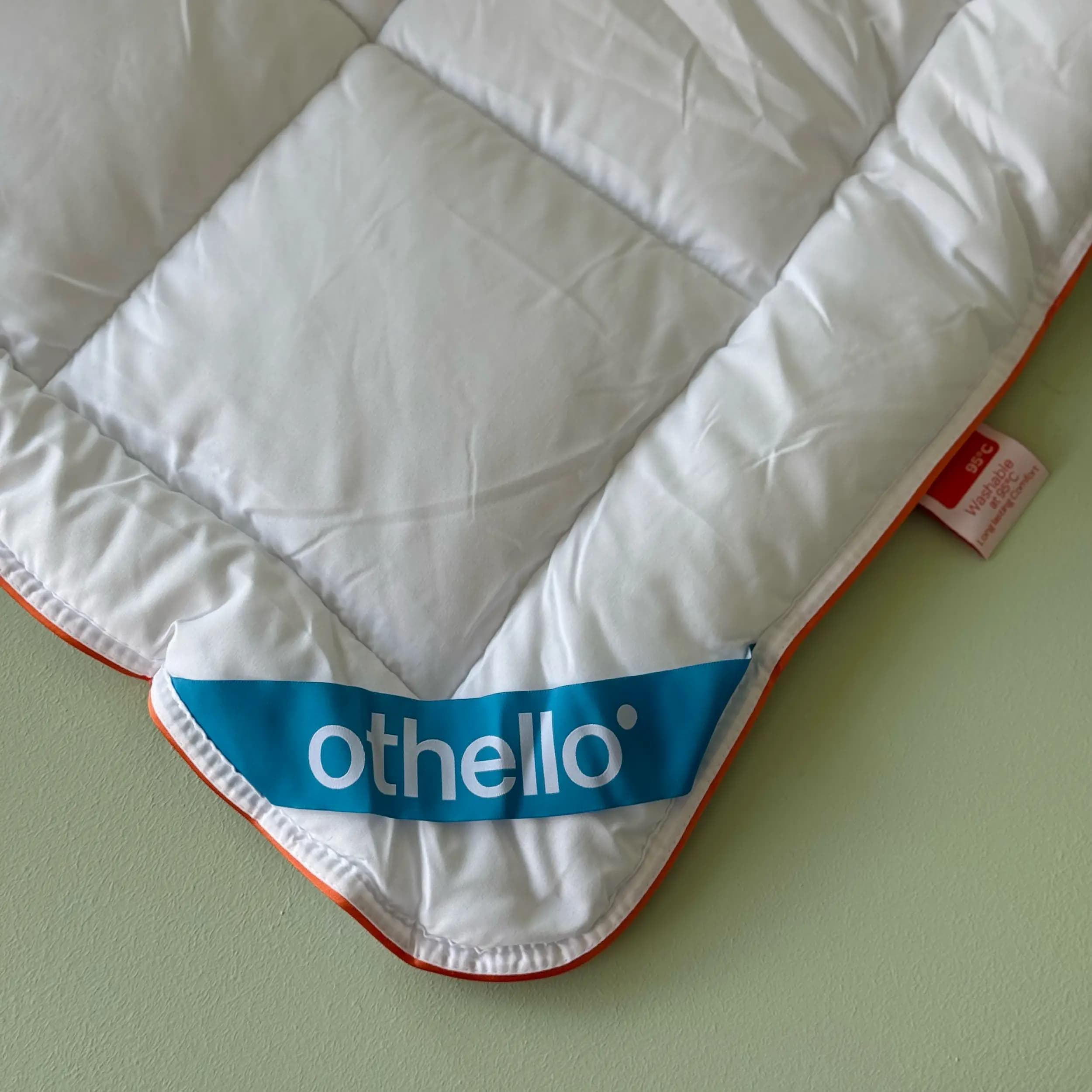 لحاف لایت ضد مایت مدل Tempura 95C-X برند Othello دونفره کینگ 215×235 — تصویر ۶