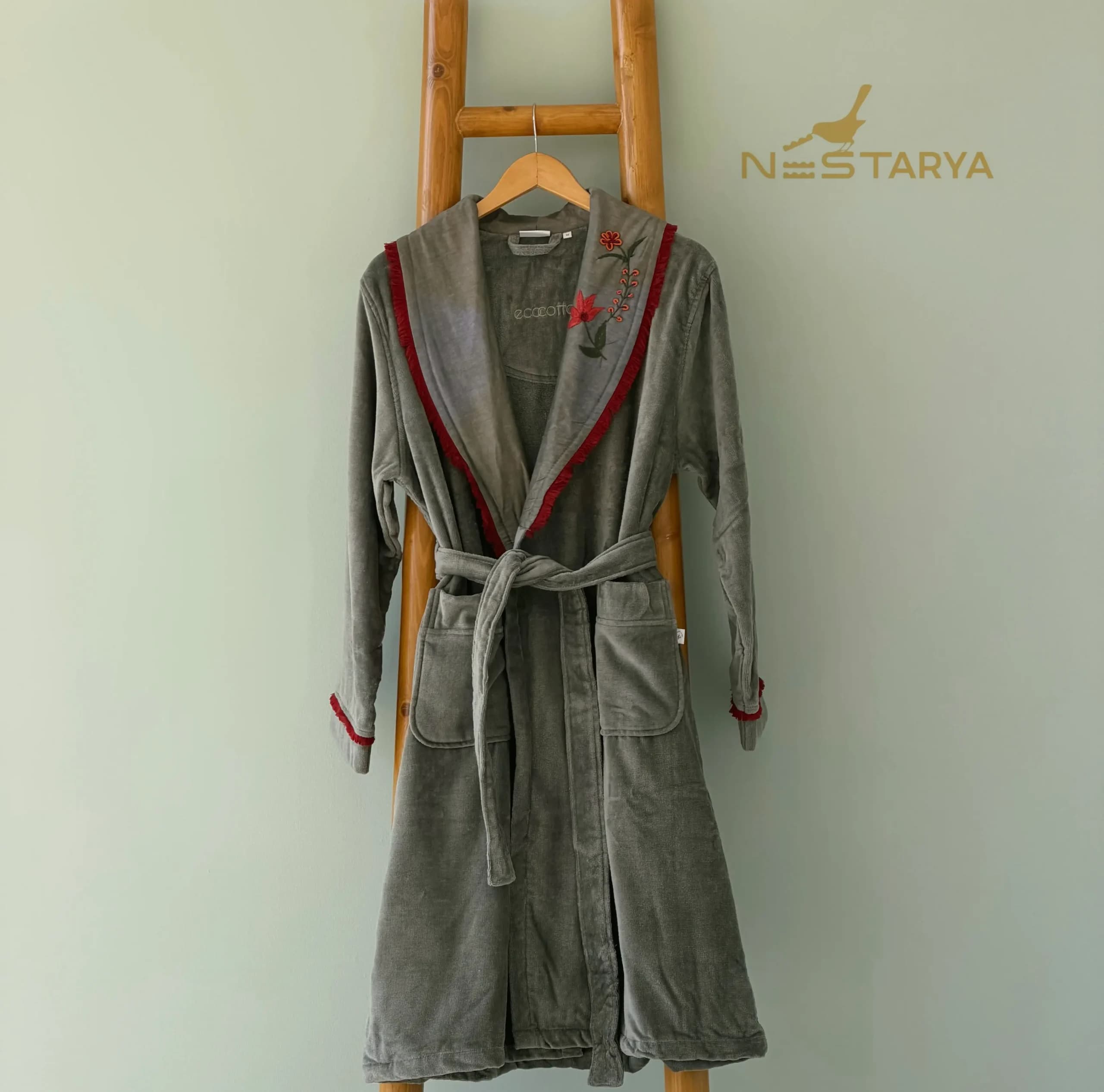 حوله تن پوش زنانه برند ecocotton مدل Lyra