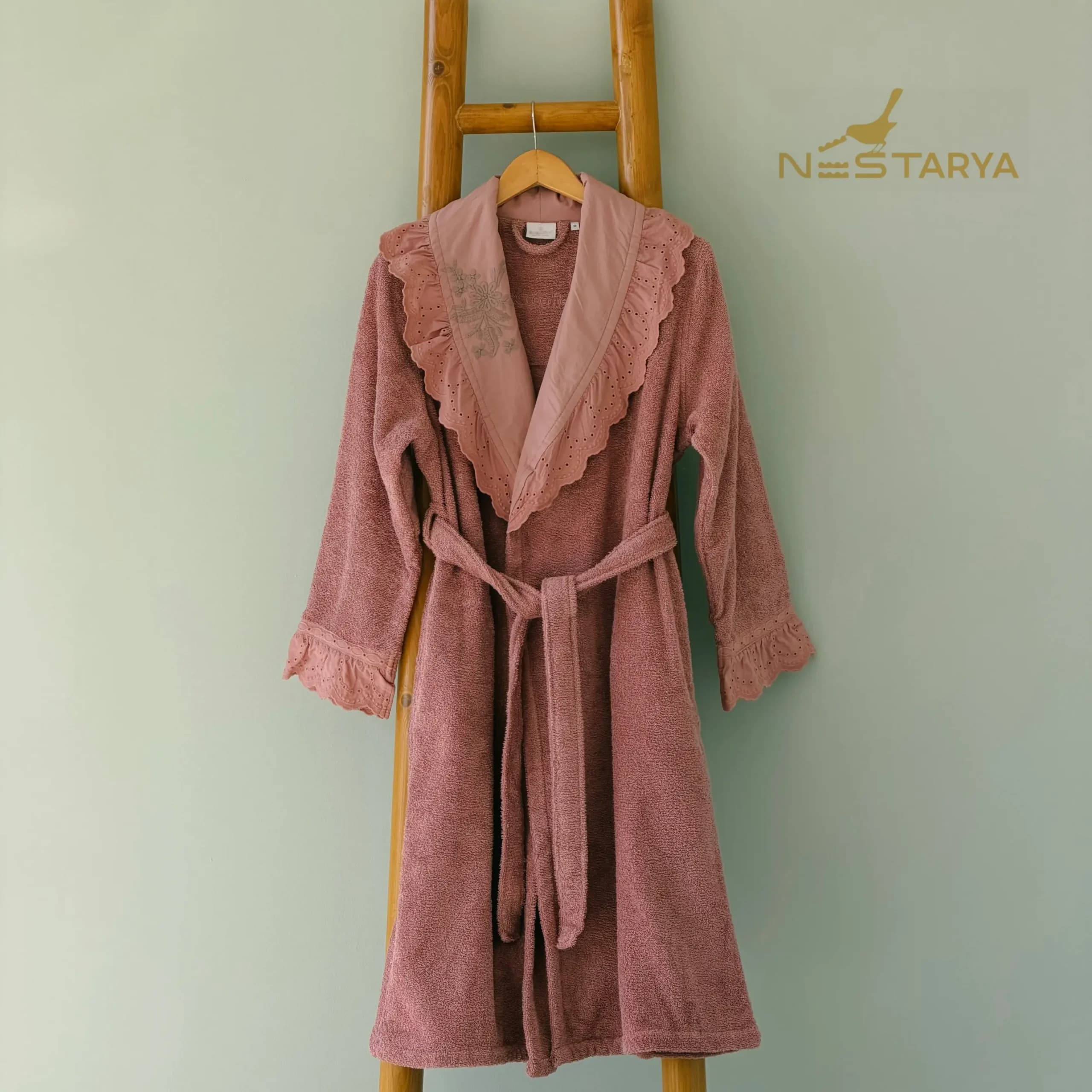 حوله تن پوش زنانه برند ecocotton مدل Elsa — تصویر ۲