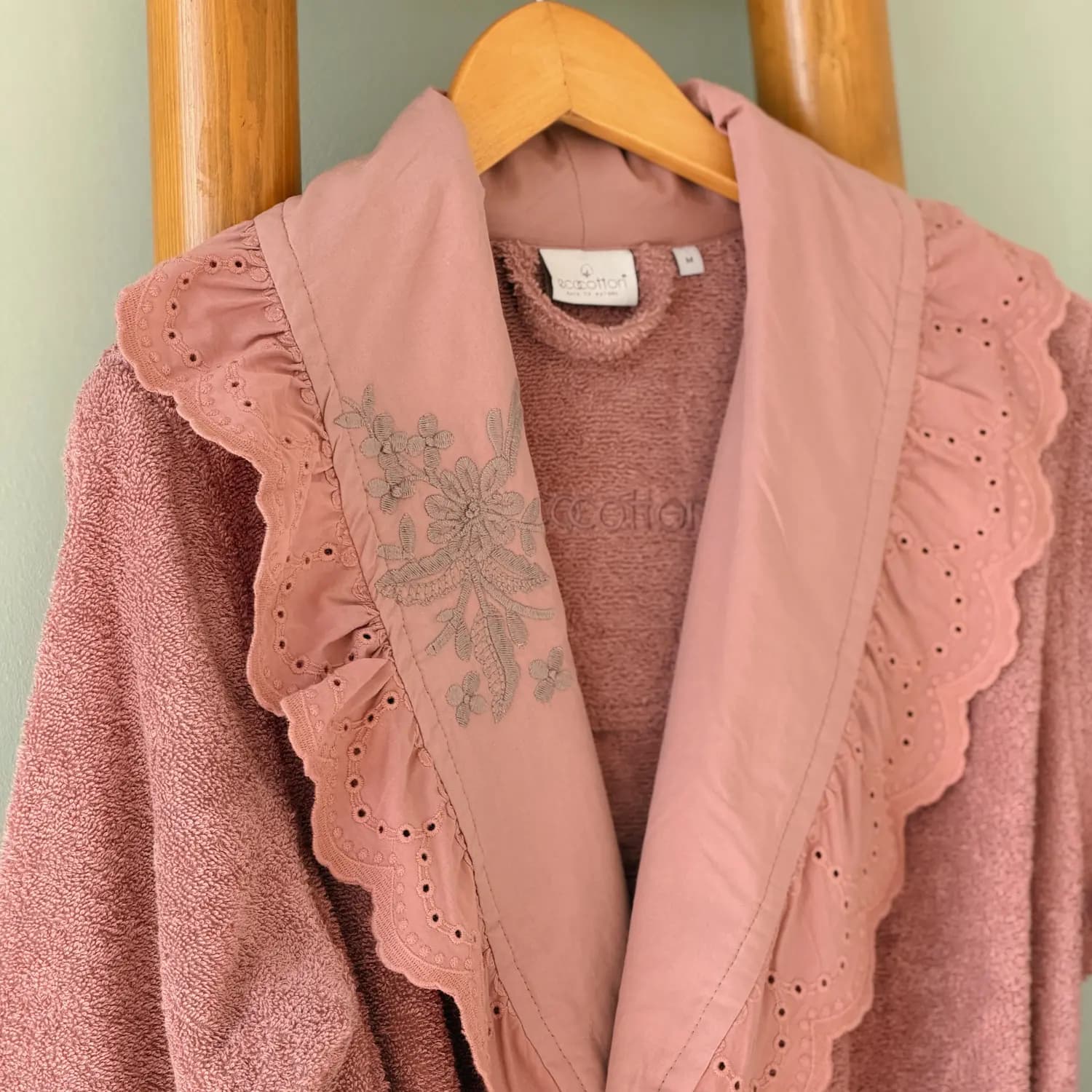 حوله تن پوش زنانه برند ecocotton مدل Elsa — تصویر ۳