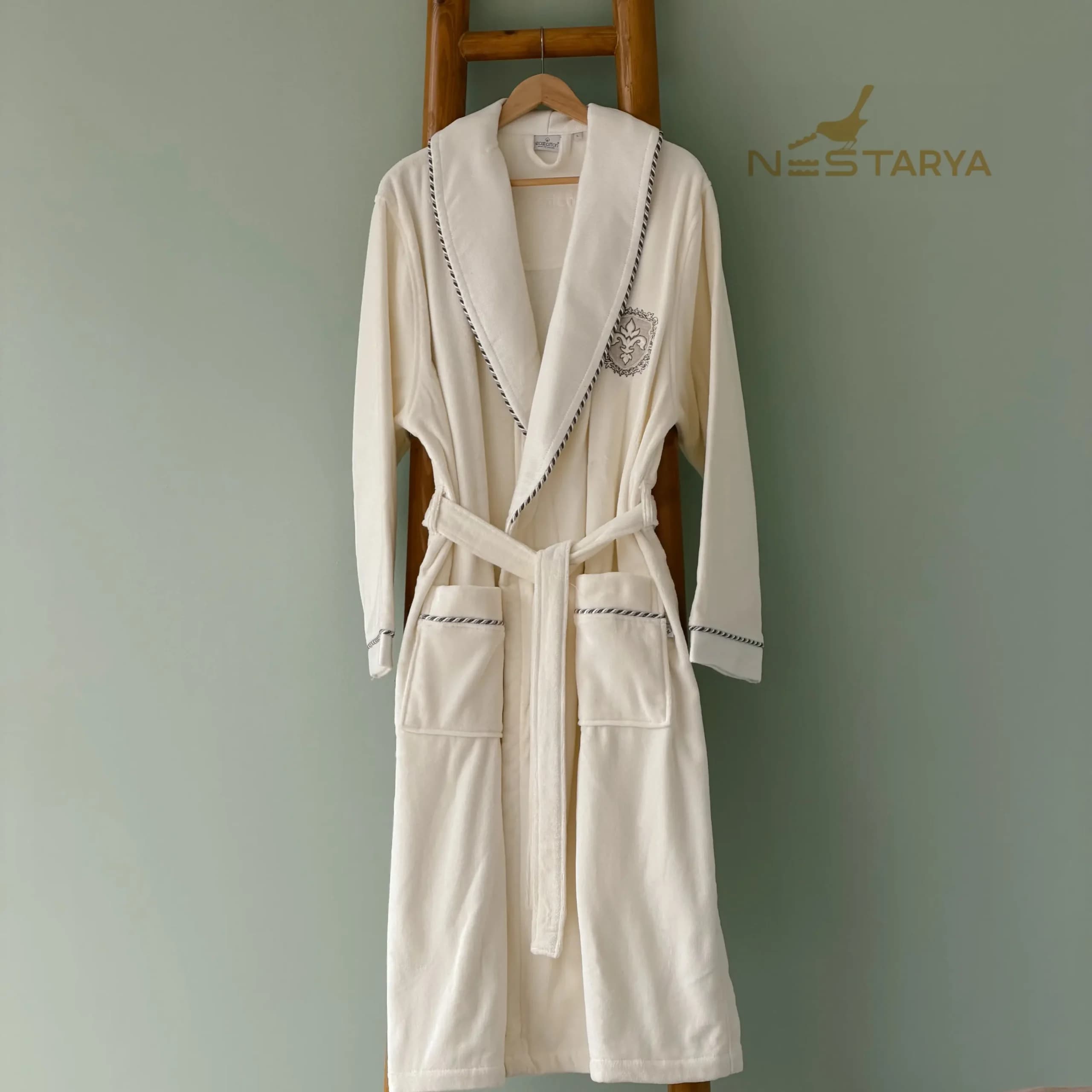 حوله تن پوش مردانه برند ecocotton مدل Ella