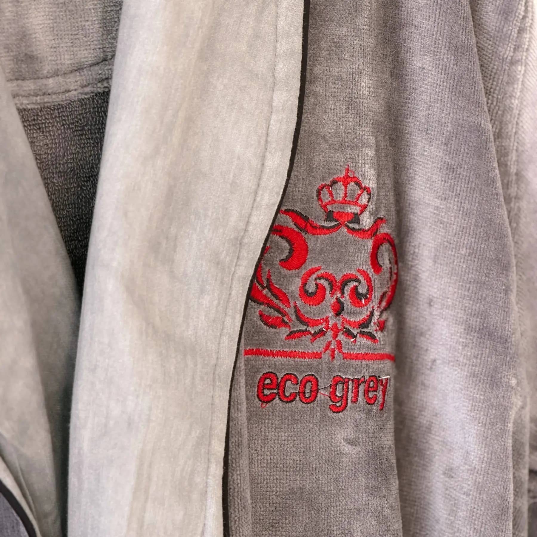 حوله تن پوش مردانه برند ecocotton مدل Lyra — تصویر ۴