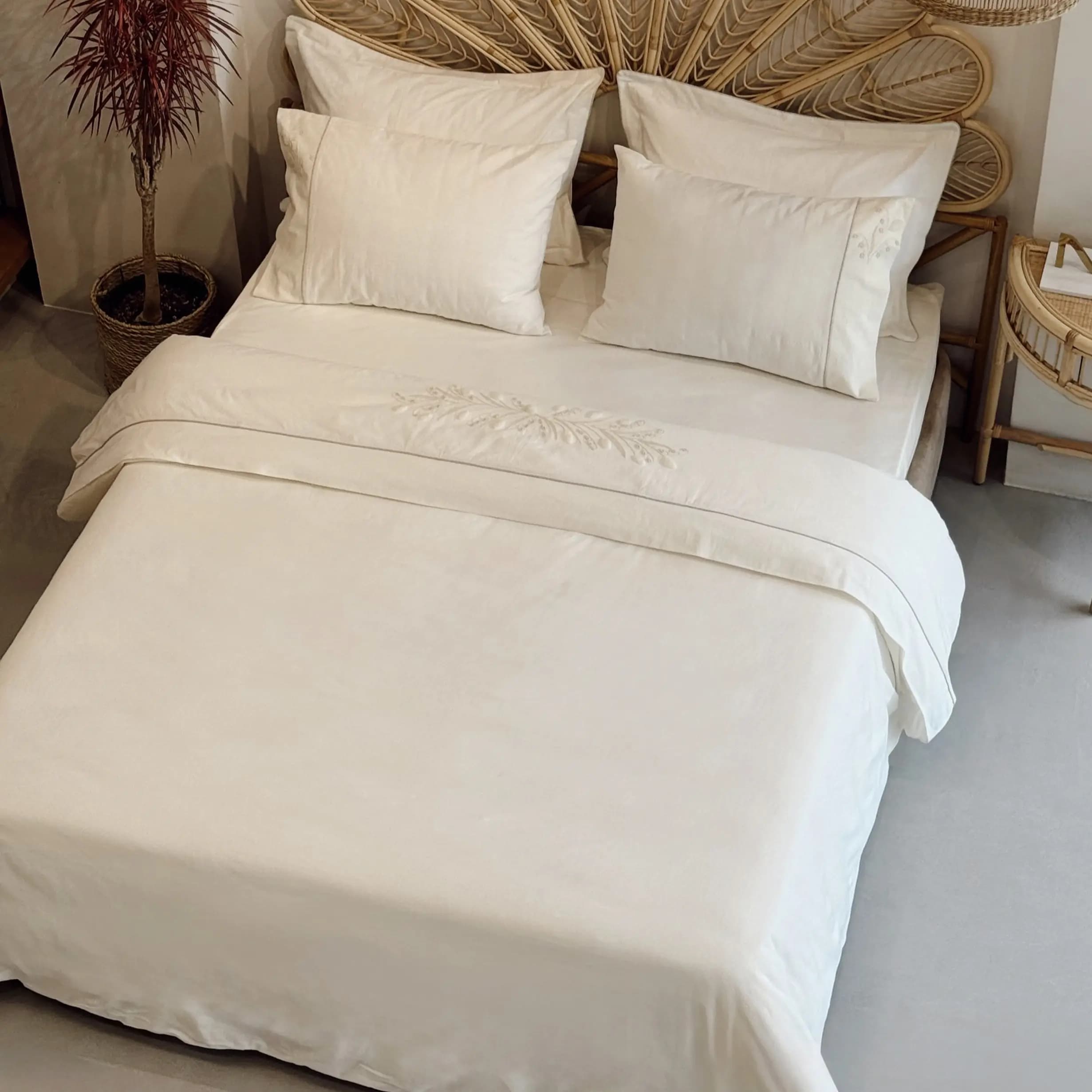 سرویس ملحفه Lilya دونفره کینگ سایز برند ecocotton — تصویر ۲