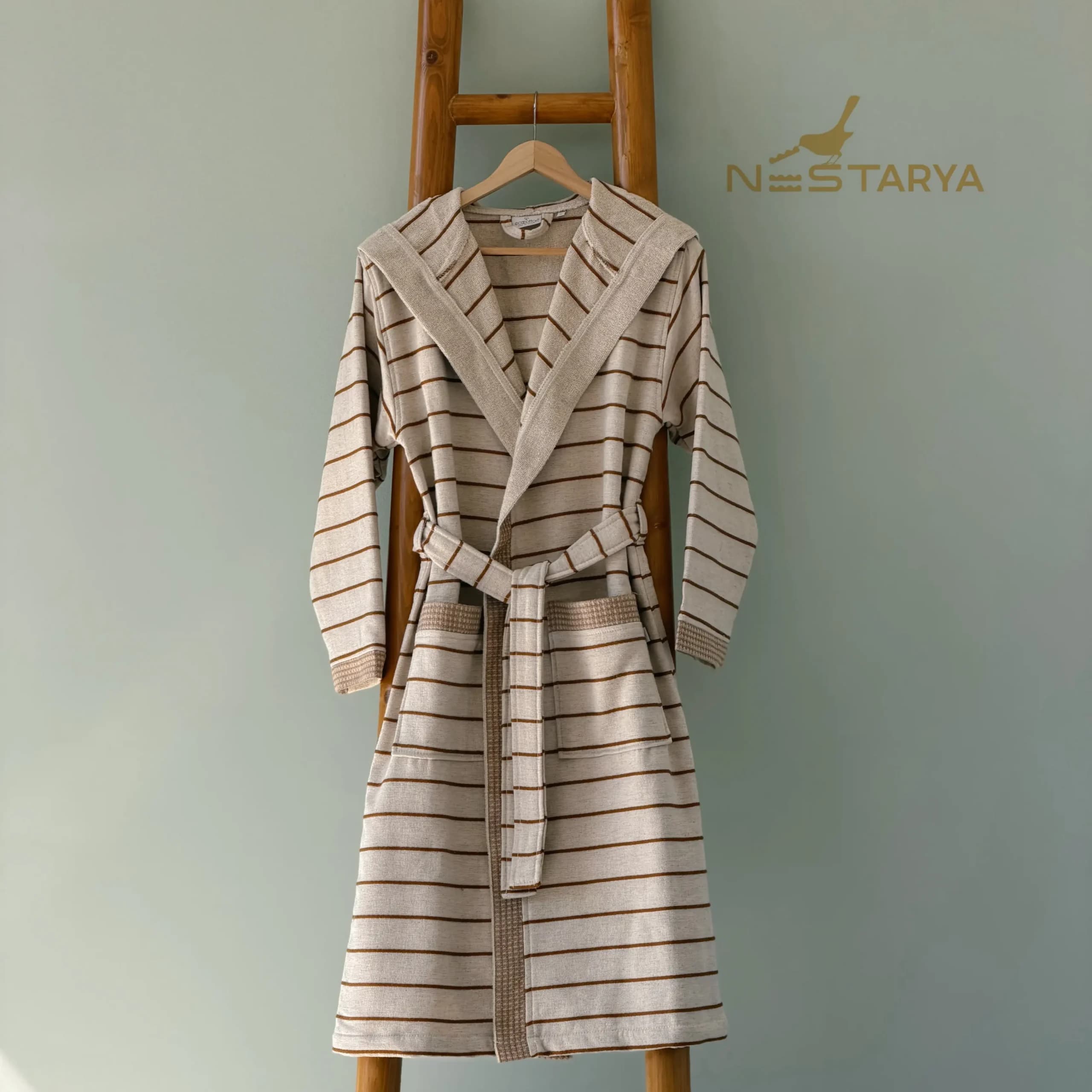 حوله تن پوش زنانه برند ecocotton مدل Arden — تصویر ۳