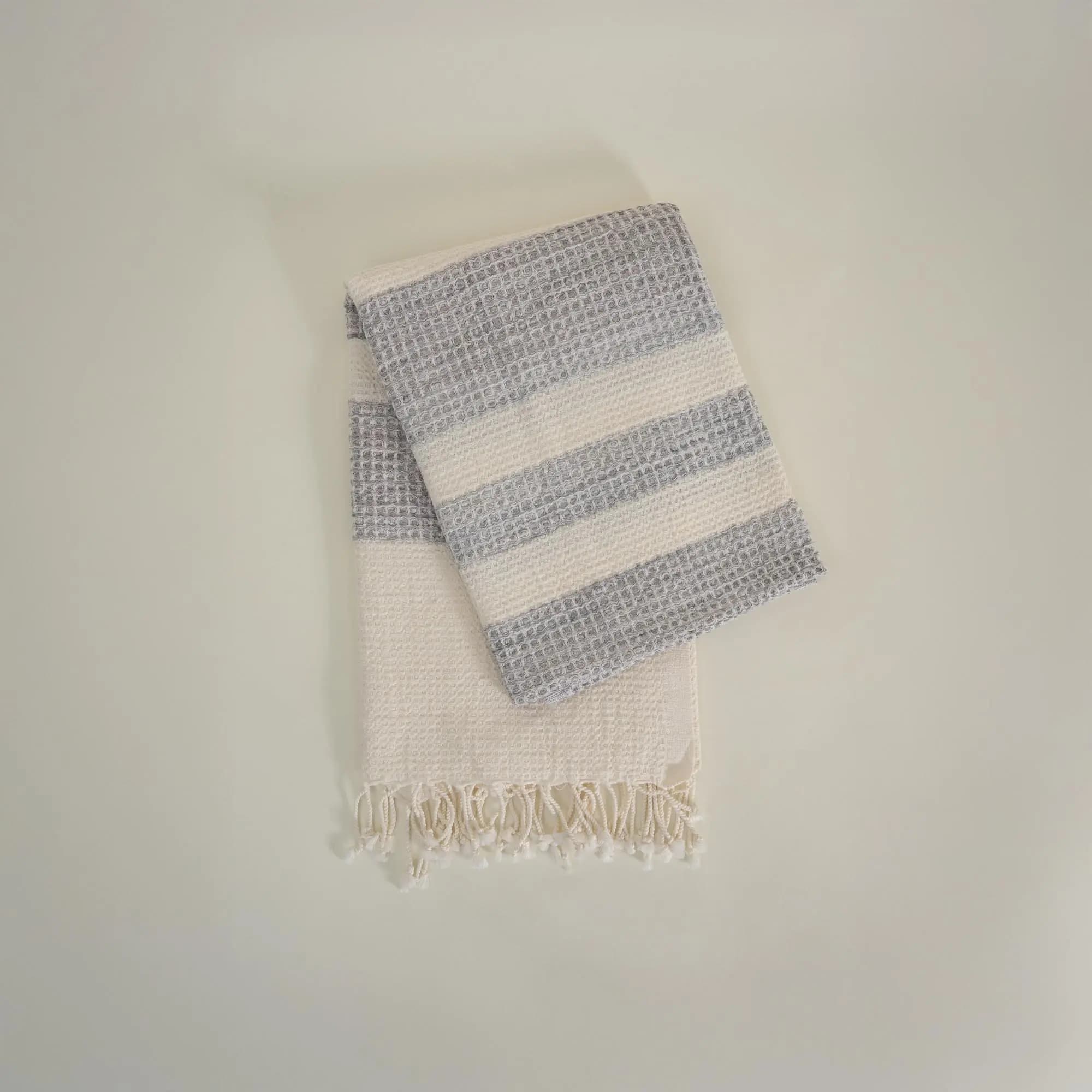 شال مبل Ikra برند ecocotton