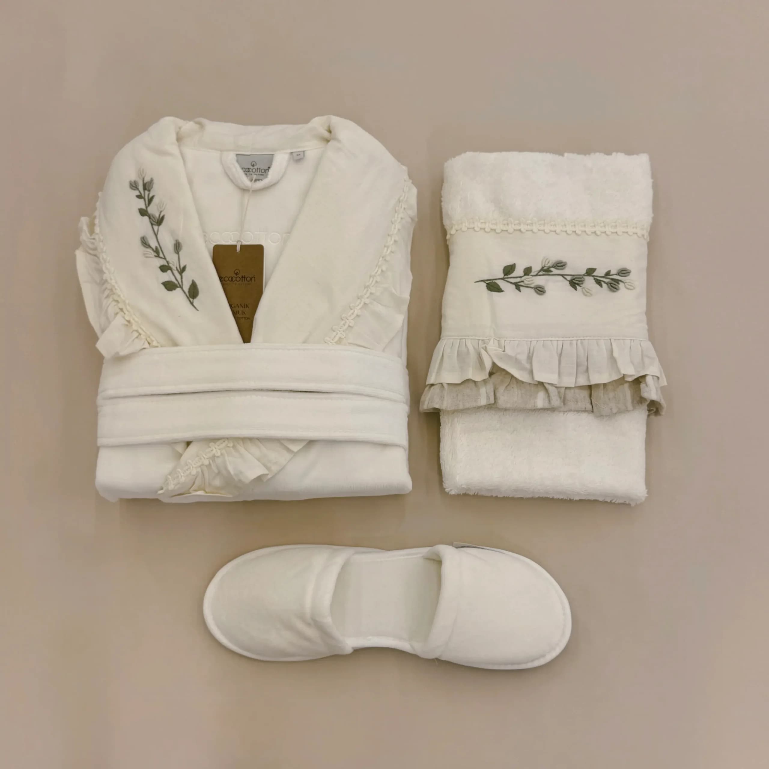 ست حوله تن پوش 4 تکه زنانه برند ecocotton مدل Leyna