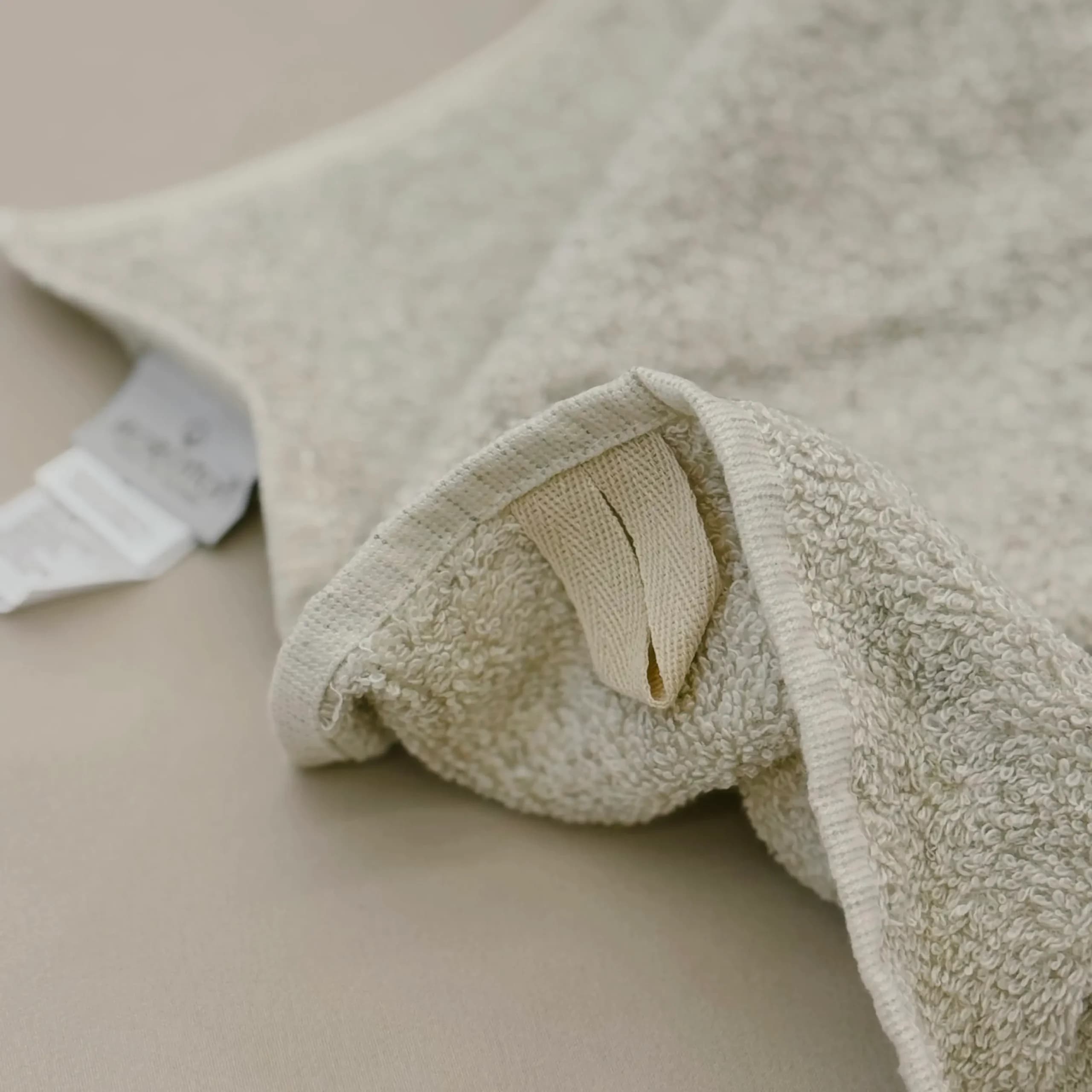 ست حوله تن پوش 4 تکه مردانه برند ecocotton مدل Raisa — تصویر ۵