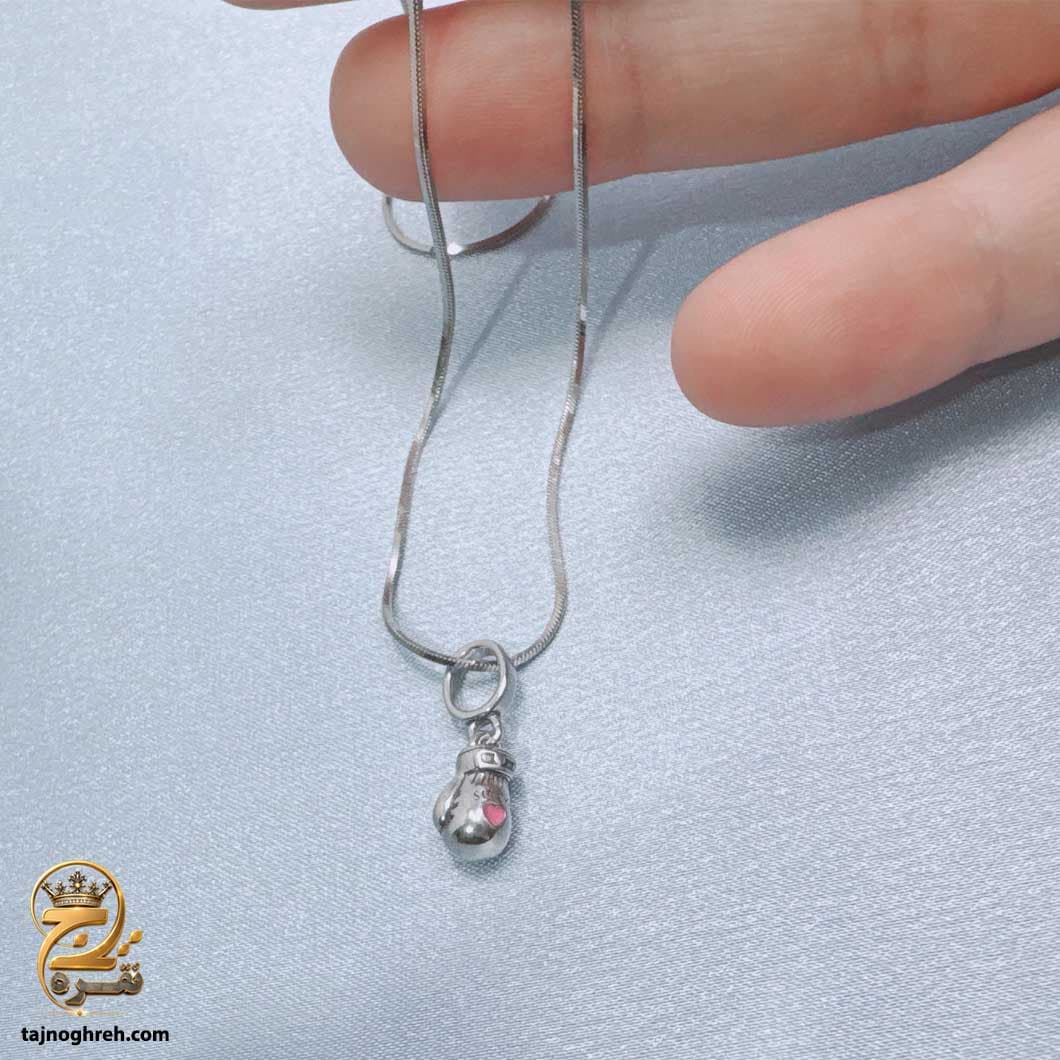 گردنبند نقره زنانه طرح دستکش بوکس مدل ZSW Z121 — تصویر ۴