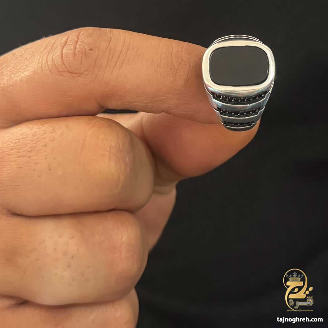 انگشتر نقره مردانه اونیکس نگین مشکی مدل RSM K152 — تصویر ۴