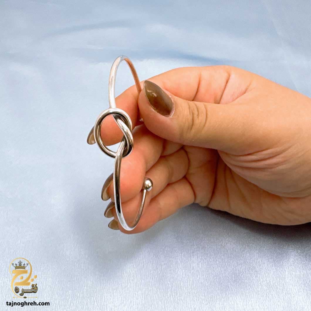 بنگل نقره زنانه طرح گره مدل DSW D102 — تصویر ۶