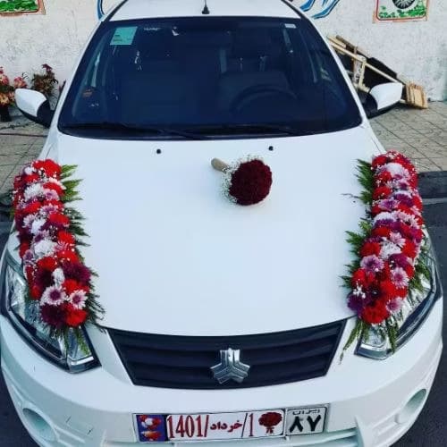 ماشین عروس با گل رز 150