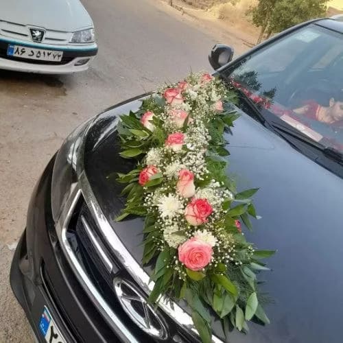 ماشین عروس با گل رز قرمز 148