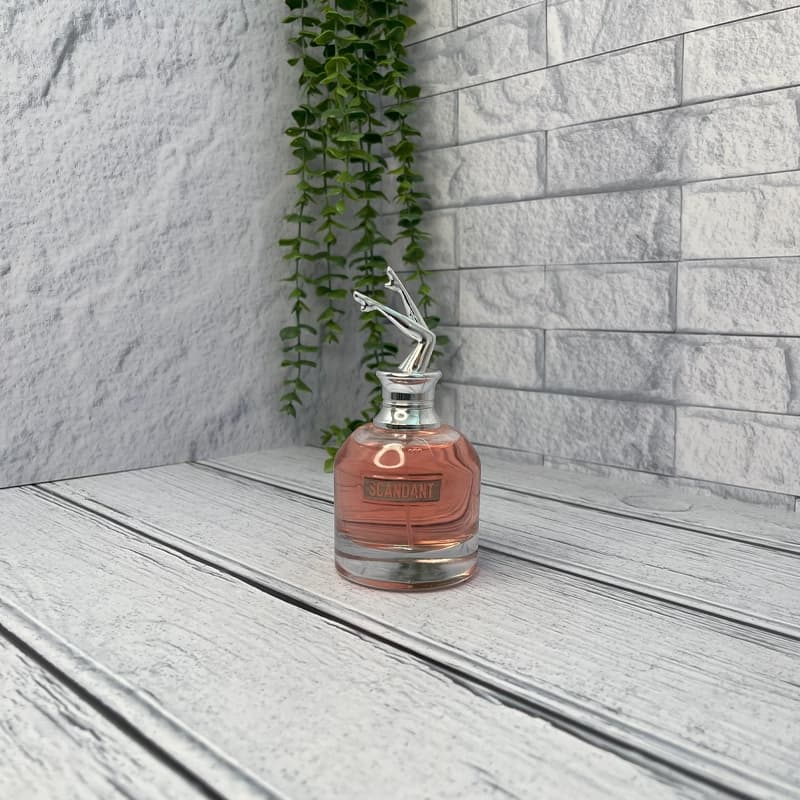 ادکلن زنانه اسکندل فرگرانس — تصویر ۳