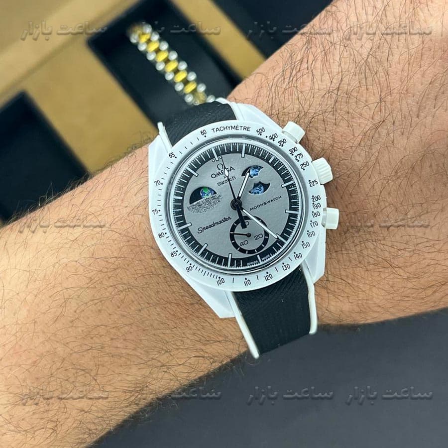 ساعت امگا سواچ مشکی سفید بند رابر Omega X Swatch — تصویر ۲