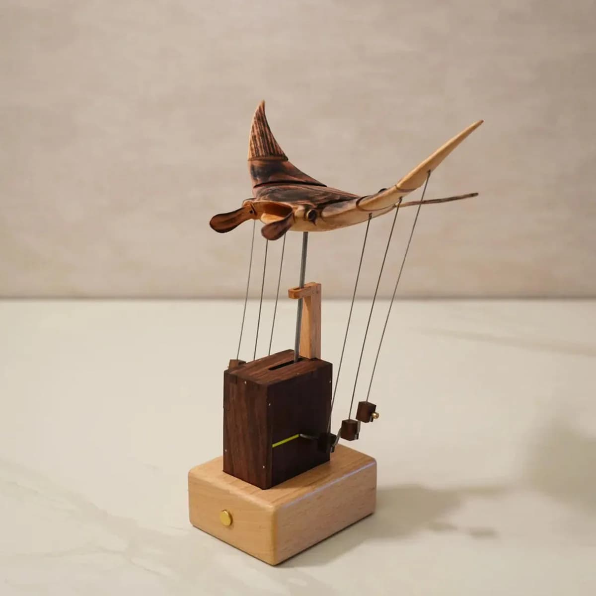 دکور چوبی مکانیکال متحرک Manta Ray ( اورجینال وارداتی ) — تصویر ۹