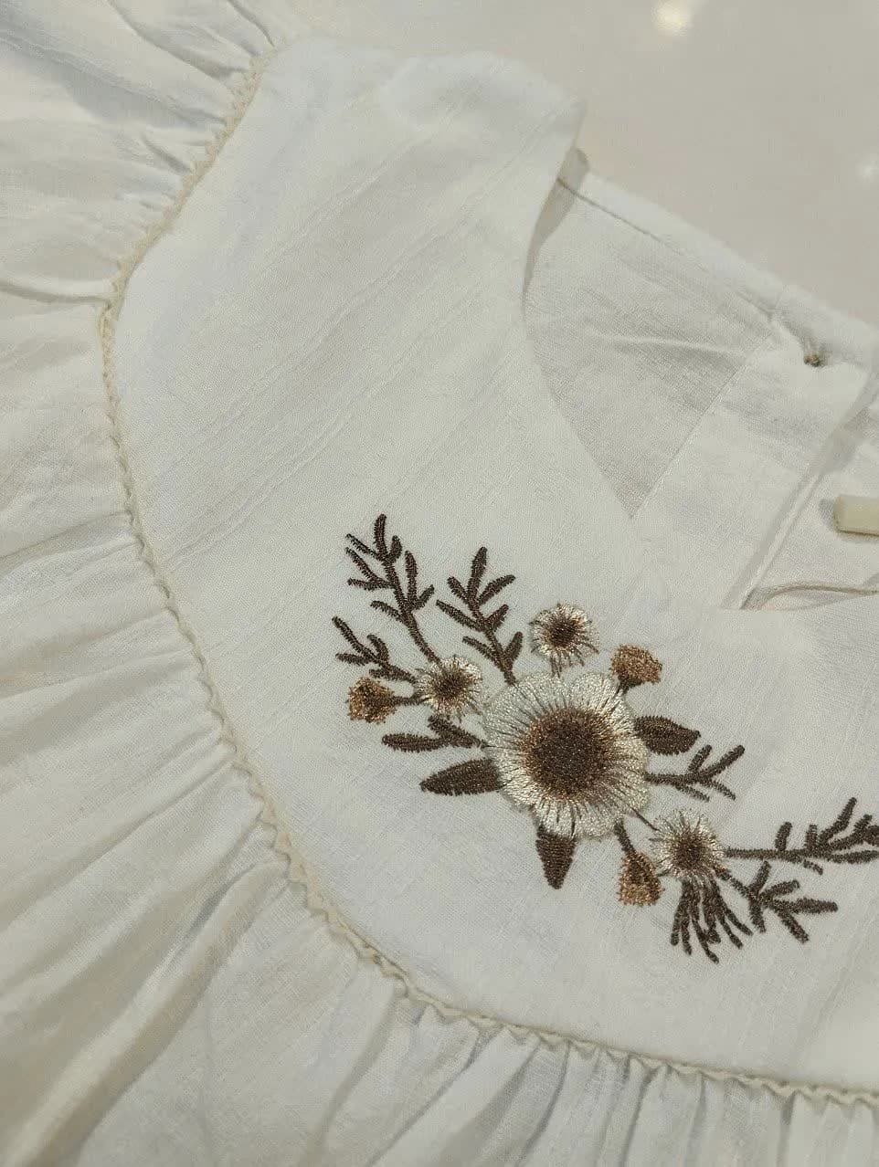 پیراهنF۶۶۶یقه گل — تصویر ۴
