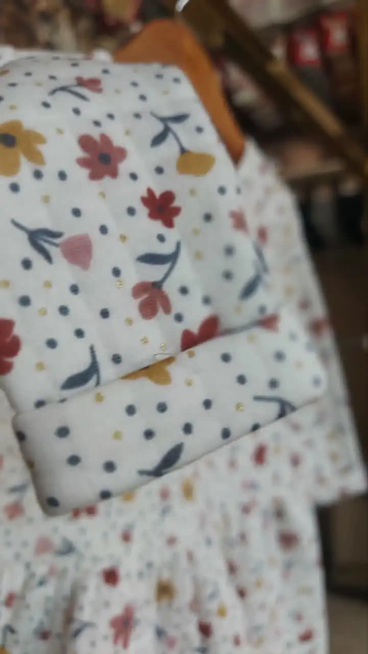 پیراهن دخترانه گلدار — تصویر ۳