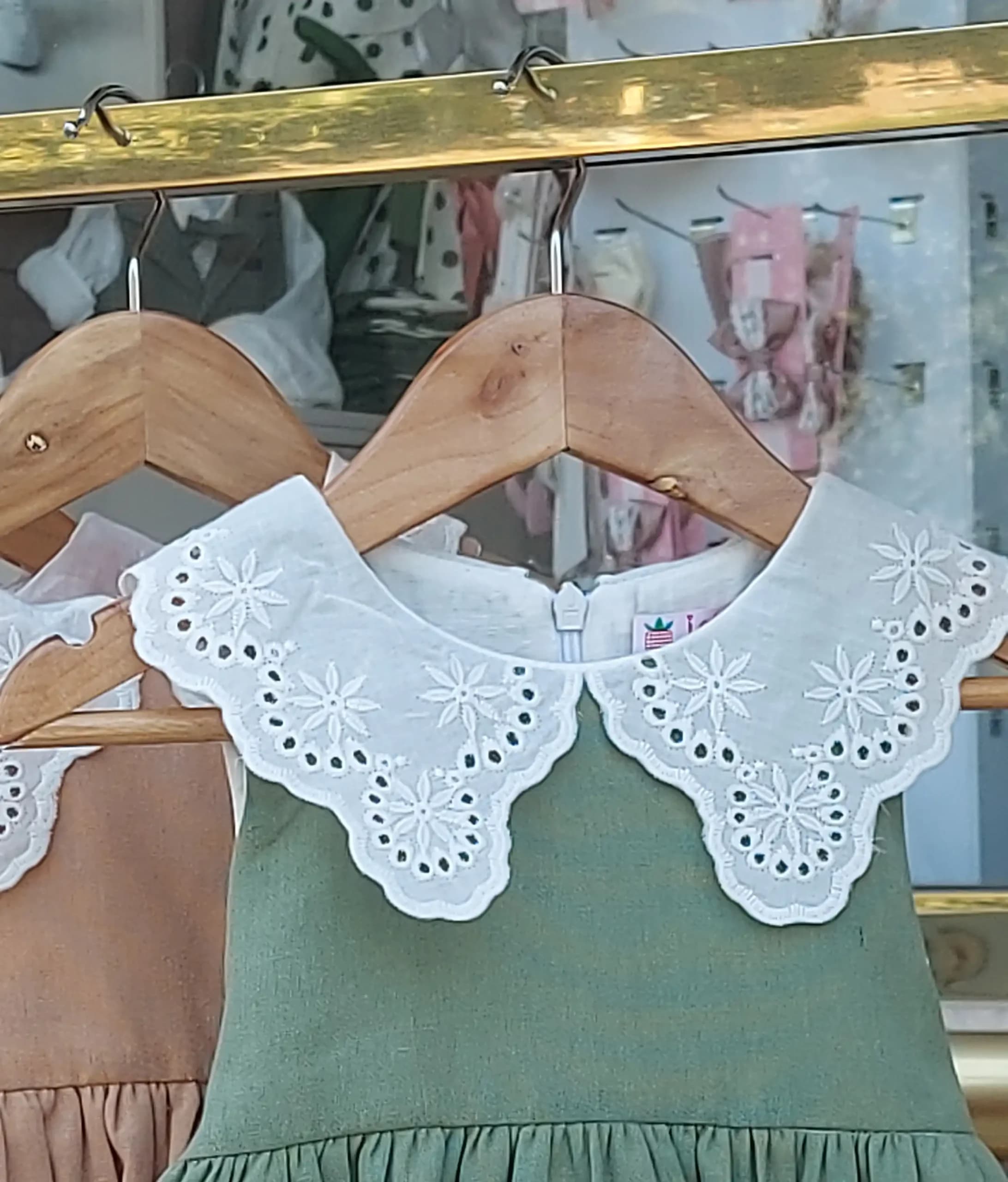 سارافون لینن با یقه گیپور — تصویر ۵