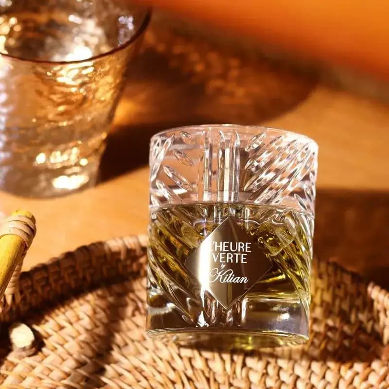 عطر ادکلن بای کیلیان له هیور ورت اصل — تصویر ۴