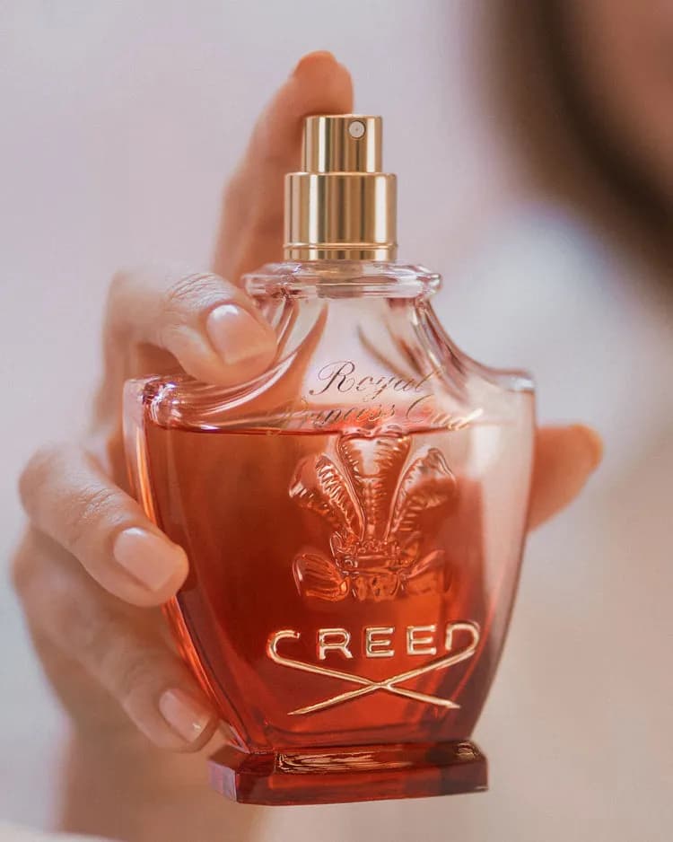 عطر ادکلن کرید رویال پرنسس عود زنانه اصل — تصویر ۵