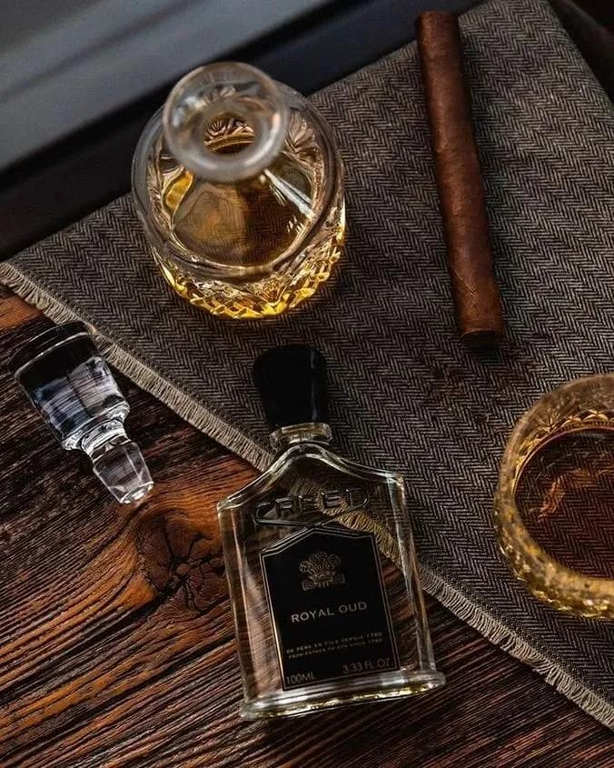 عطر ادکلن کرید رویال عود اصل — تصویر ۹