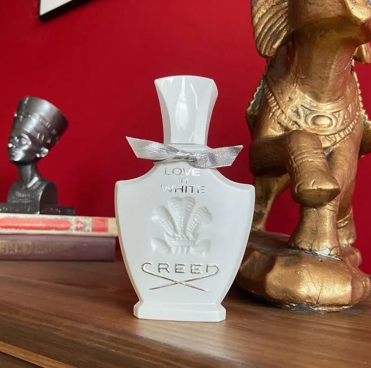 عطر ادکلن کرید لاو این وایت زنانه اصل — تصویر ۶