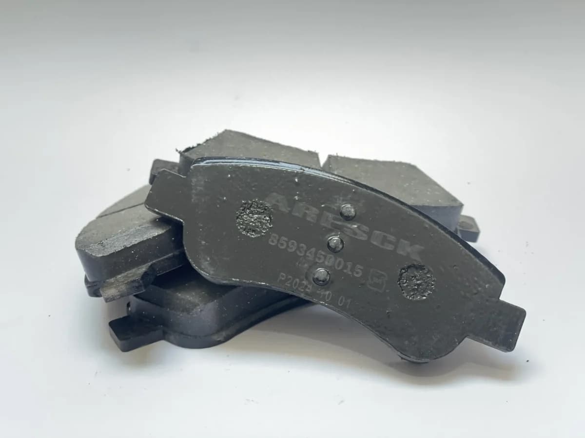 لنت ترمز جلو 206 تیپ5 کد B21603 — تصویر ۴