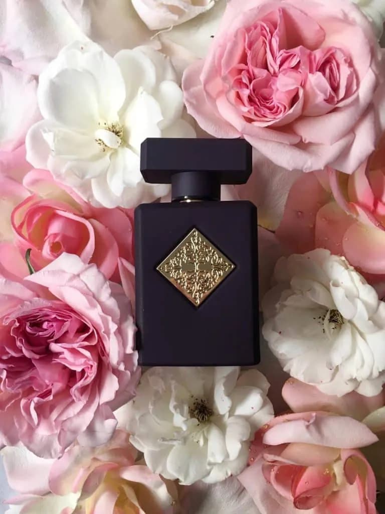 عطر ادکلن اینیشیو اتمیک رز اصل — تصویر ۶