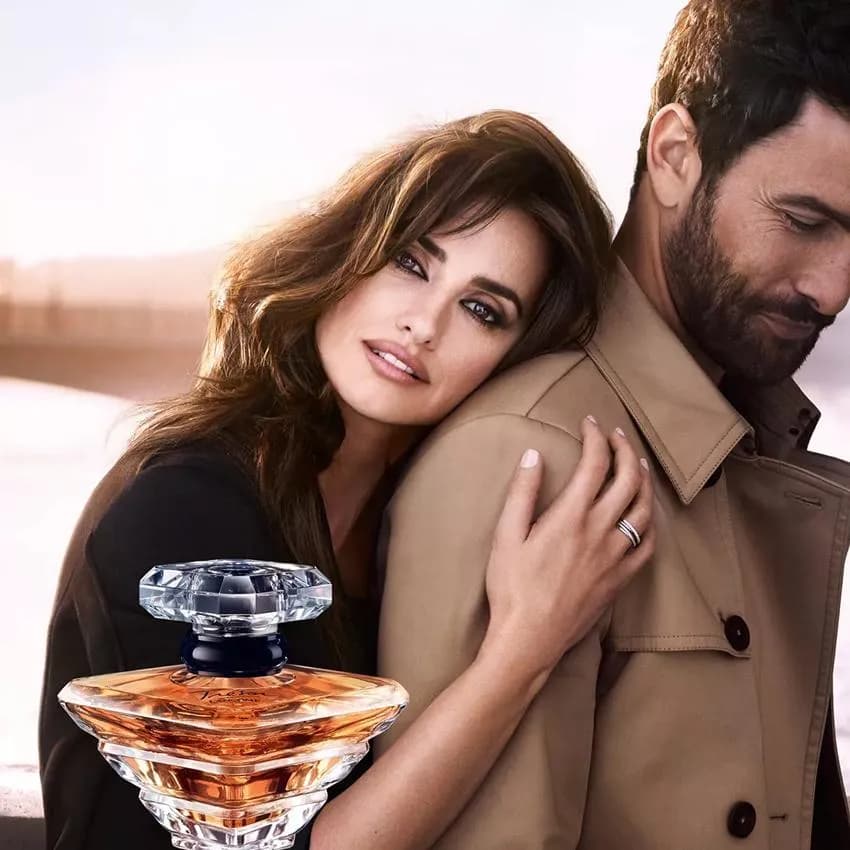 عطر ادکلن لانکوم ترزور زنانه اصل — تصویر ۴
