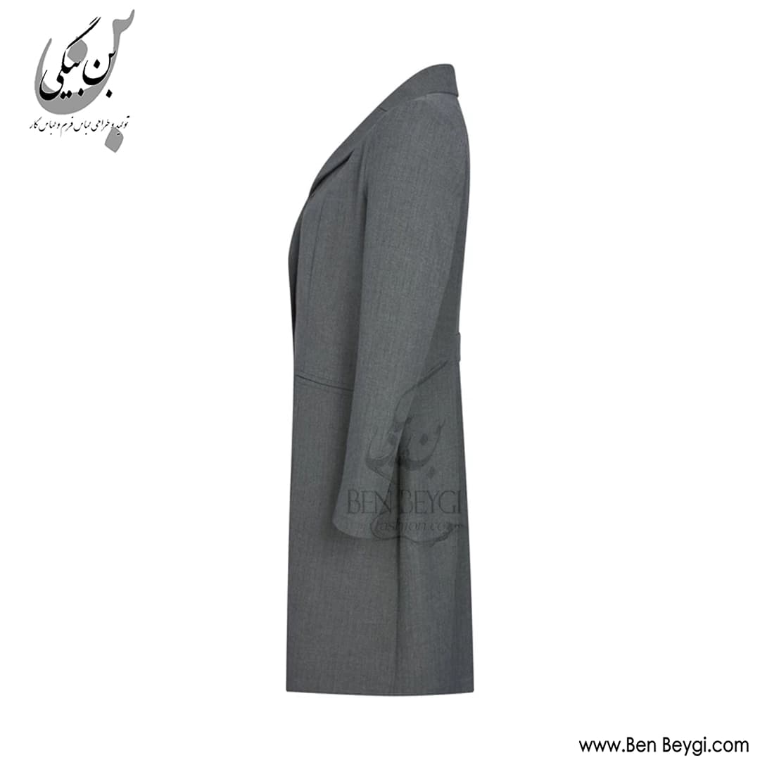 مانتو شلوار اداری طوسی یقه بلیزر نوک تیز سه دکمه پارچه بزیاق دیپلمات کد 42925 — تصویر ۵