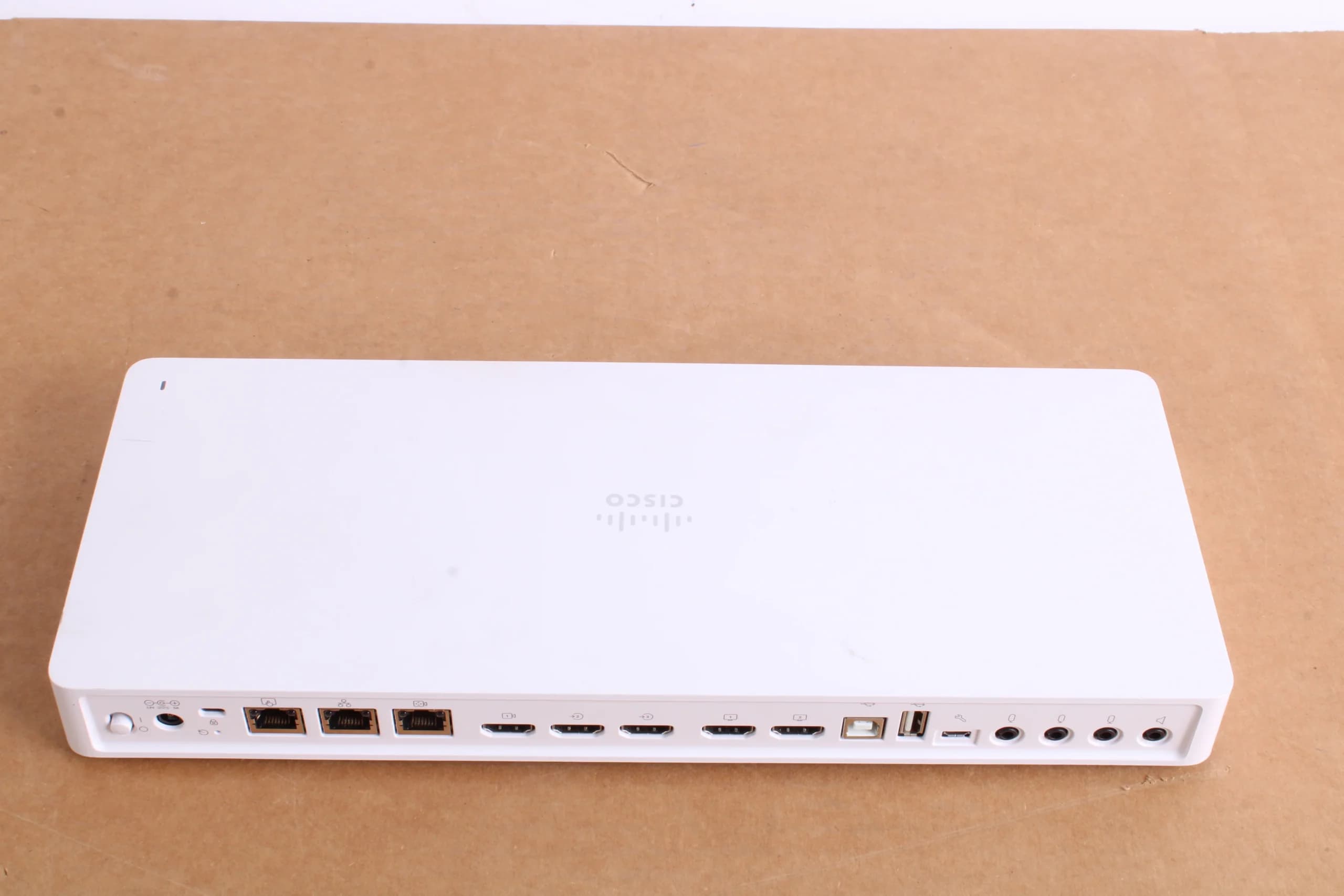 کدک ویدئو کنفرانس سیسکو Cisco CS-Codec-plus — تصویر ۳