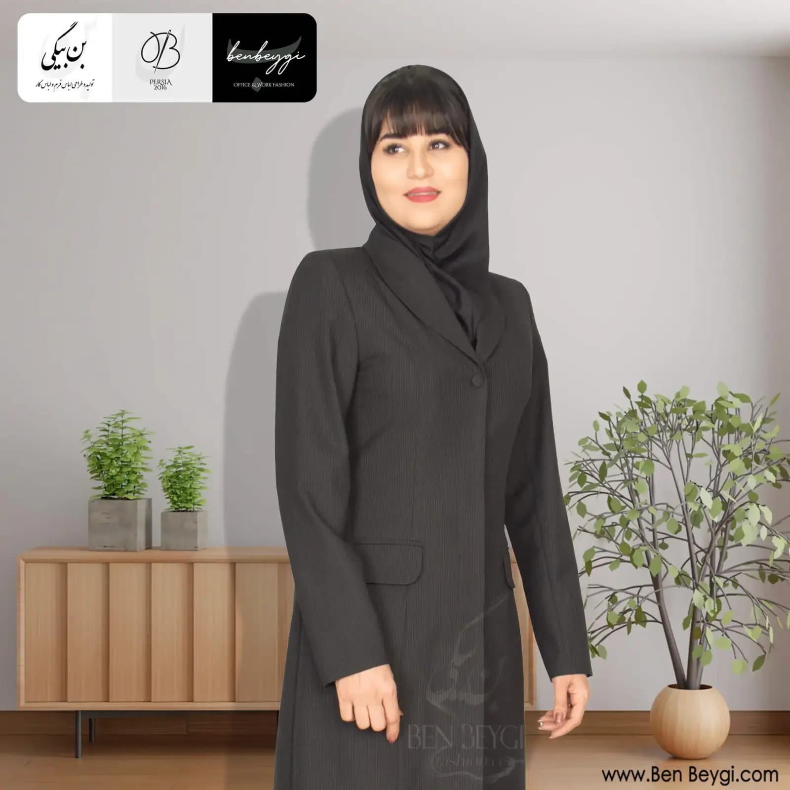 مانتو شلوار اداری مشکی خط سفید یقه آرشال تک دکمه پارچه بزیاق طرحدار کد 33130 — تصویر ۶