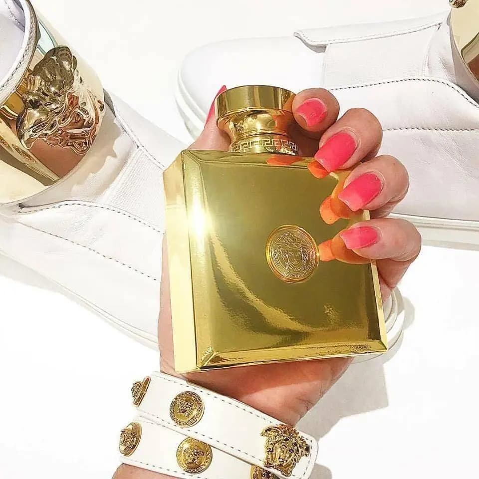 عطر ادکلن ورساچه پور فم عود اورینتال زنانه اصل — تصویر ۴