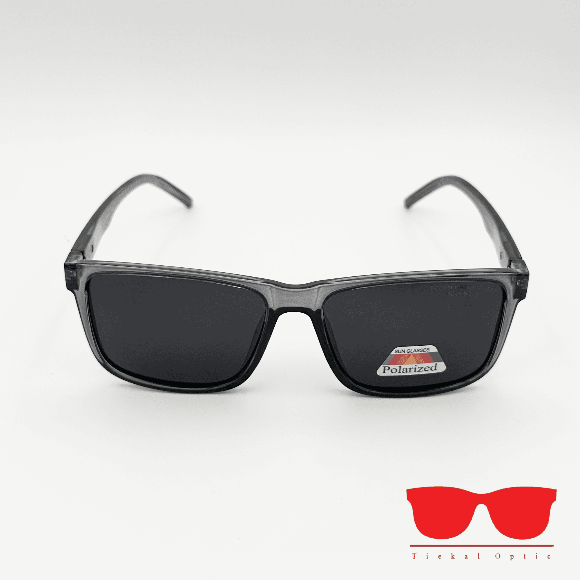 عینک آفتابی پلاریزه برند Tommy Hilfiger مدل 89070 — تصویر ۵