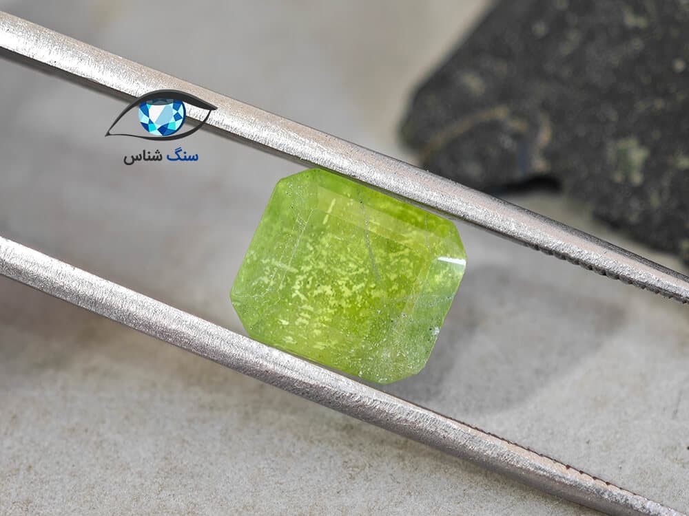 نگین زبرجد 4.9 قیراط — تصویر ۶
